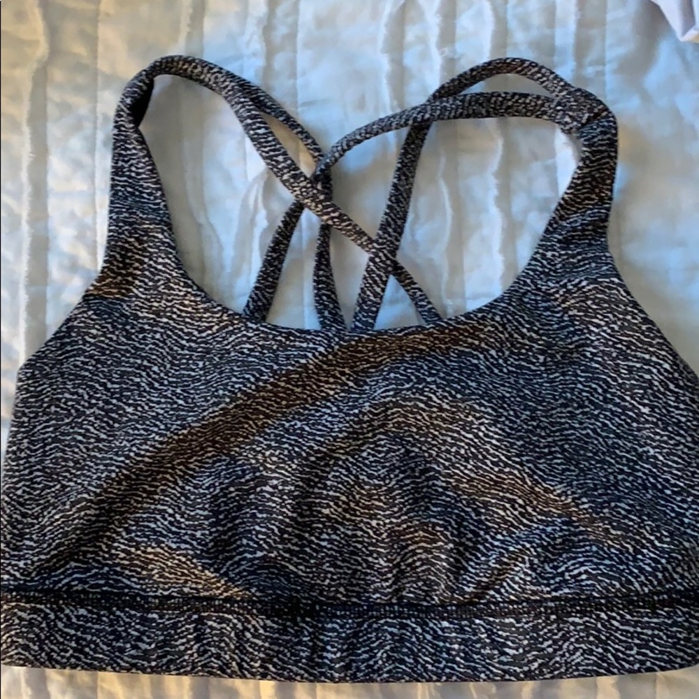 Lululemon energy Bra size 4